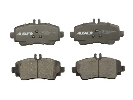 Передні тормозні (гальмівні) колодки ABE C1M022ABE
