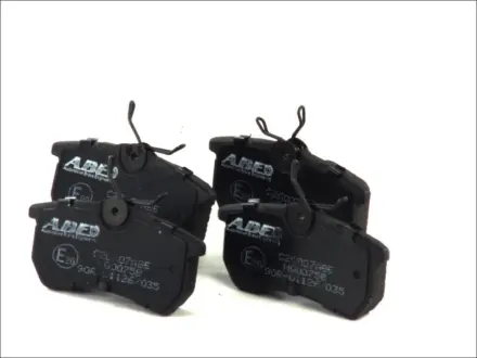 Задние тормозные колодки ABE C2G007ABE Форд Фокус 1