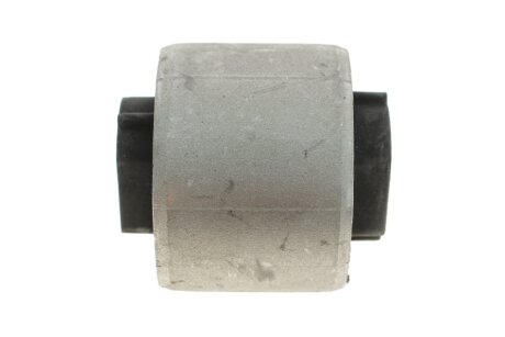 Сайлентблок важеля adler 5Q0505541A