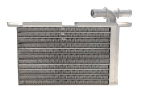 Радиатор интеркулера adler 03F145749B
