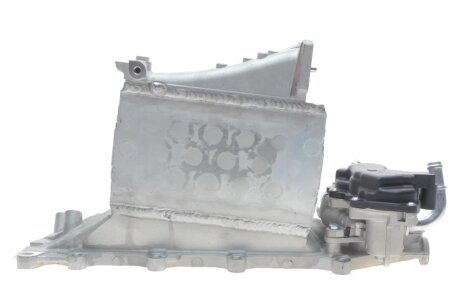 Радіатор інтеркулера adler 04L129711R