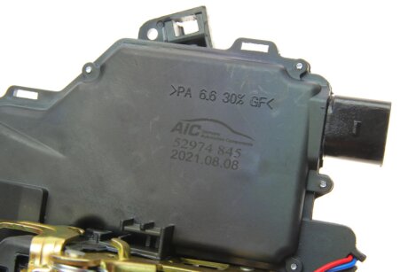 Замок дверей заднiй, правий, з центральним замком aic 52974