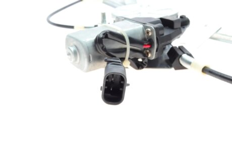 Склопiдйомник електричний переднiй, правий aic 54130