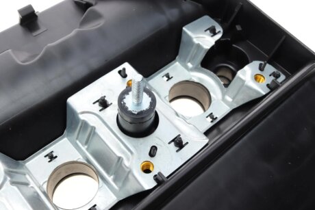 Крышка клапанов aic 57249