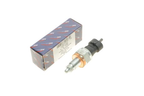 Датчик включения aic 57283 на Iveco Daily 3