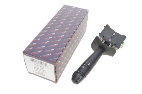 Перемикач свiтла i повороту aic 71937 на Infiniti Qx56