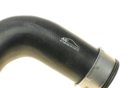 Патрубок интеркулера (турбины) aic 57146