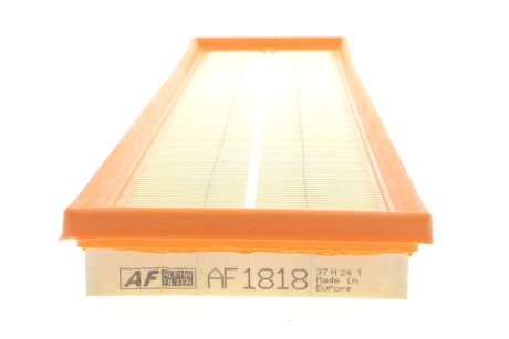 VW Фильтр воздушный Jetta 2.5 06-,Citroen Xsara 2.0i 05-10 alpha AF1818