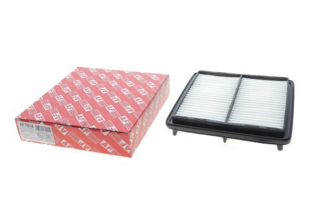 DAEWOO Фильтр воздушный (213x203x39) LANOS / SENS 1.3-1.6 97-, DAEWOO NEXIA 1.5 08-, CHEVROLET, ZAZ alpha AF7018