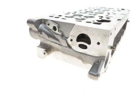 Головка блока циліндрів amc 908735