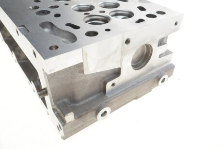 Головка блока циліндрів amc 908735