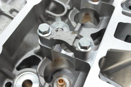 Головка блока amc 908789