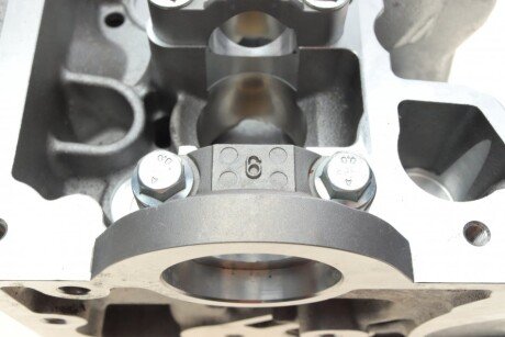 Головка блока amc 908789