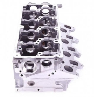 Головка блока циліндрів amc 908701