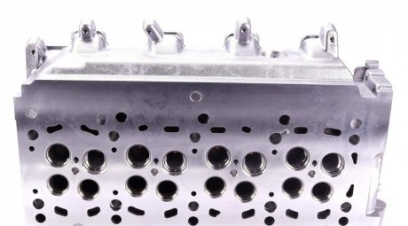 Головка блока циліндрів amc 908701