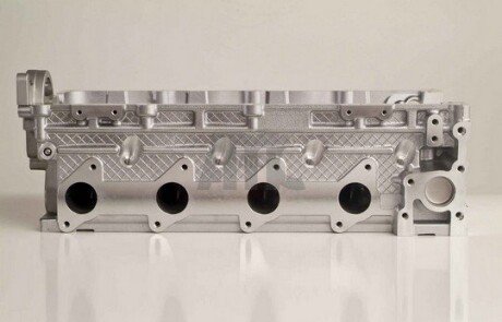 Головка блока циліндрів amc 908752