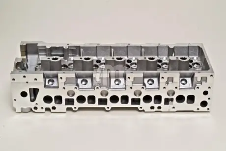 Головка блоку циліндрів MERCEDES OM 612 AMC 908575 Мерседес Мл w163