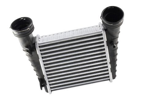 Радиатор интеркулера and 42145020