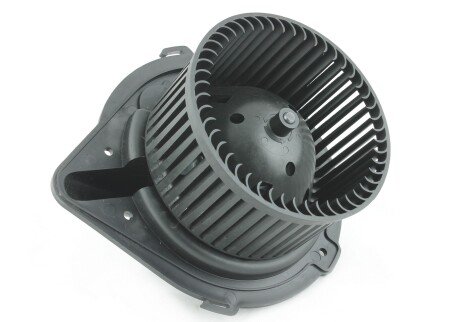 Моторчик (вентилятор) пічки and 35820001