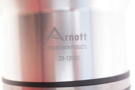 Амортизатор газомасляний arnott AS3364