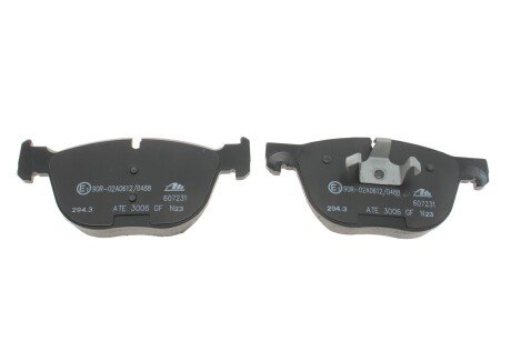 Передні тормозні (гальмівні) колодки ate 13046072312