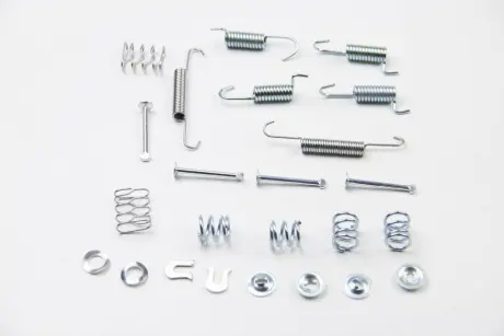 Комплект пружинок барабанных тормозов зад LANCER/OUTLANDER 06- 199х30 Autofren Seinsa D3984A