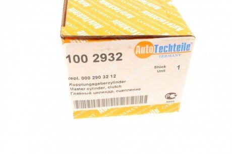 Головний циліндр зчеплення autoTechteile 1002932