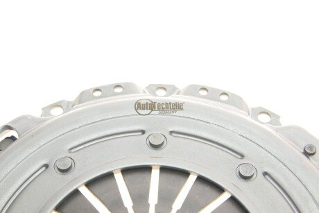 Комплект сцепления в сборе autotechteile 3105002