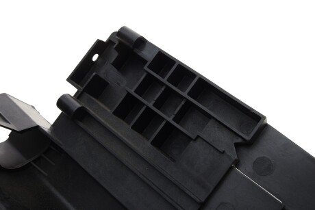 Кронштейн радіатора, лівий autotechteile 7001781