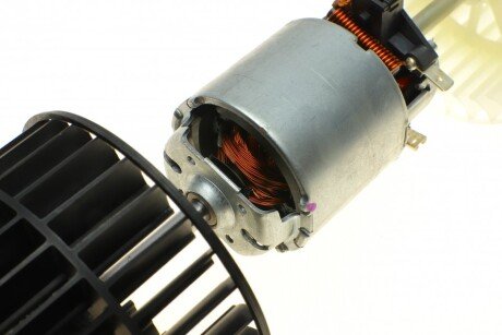 Моторчик (вентилятор) пічки autotechteile 1008326