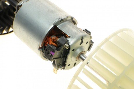 Моторчик (вентилятор) пічки autotechteile 1008326