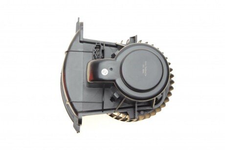 Моторчик (вентилятор) пічки autotechteile 3819004