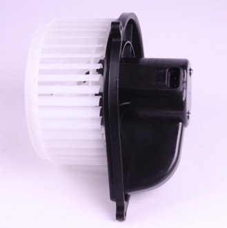 Моторчик (вентилятор) пічки autotechteile 5090601