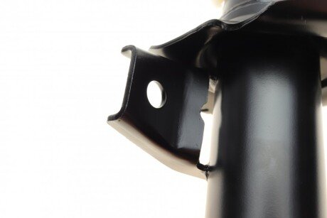 Передний амортизатор (стойка) autotechteile 3413004