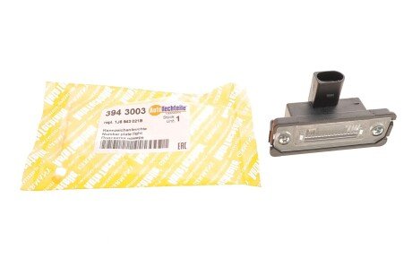 Підсвістка номерного знаку autotechteile 3943003