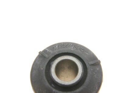 Сайлентблок заднего рычага MB W126 autotechteile 1003501