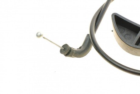 Трос капота autotechteile 7004130