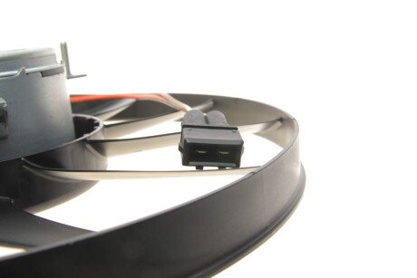 Вентилятор охлаждения радиатора autotechteile 3959035