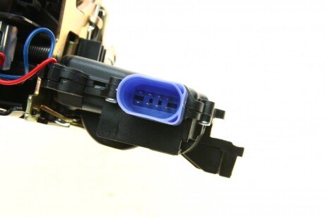 Замок двери autotechteile 3837003