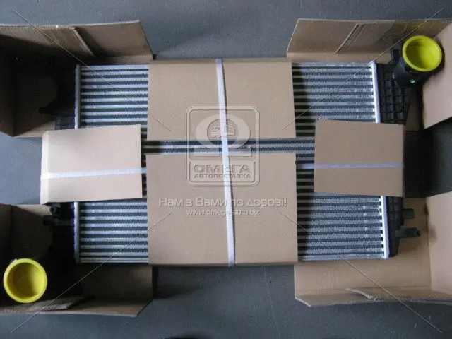 Радиатор интеркулера AVA cooling systems VNA4268