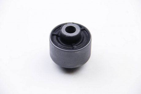 Сайлентблок переднего рычага bcguma BC0927