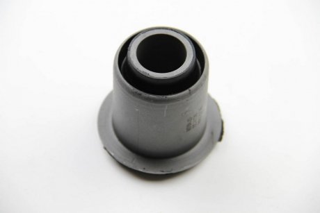 Сайлентблок переднього важеля bcguma BC1123