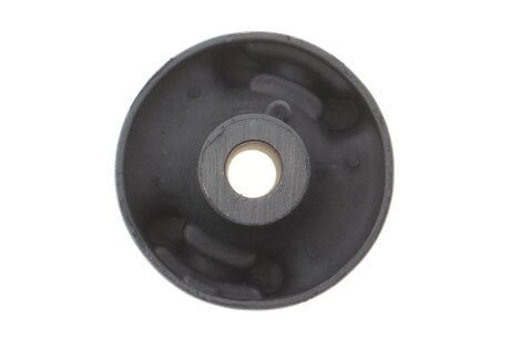 Сайлентблок (підвищеної пружності) задній переднього важеля Toyota Camry 70 2017- belgum BG1208