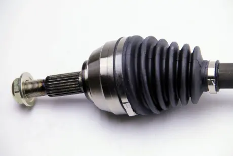 Полуось Megane II 2.0 Л. 02- BGA DS7334LA