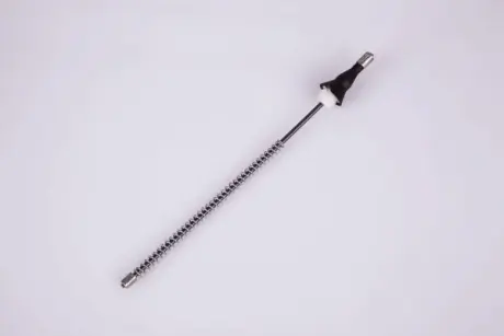 HELLA FORD Трос гальмівний задній пр./лів. Focus 04-. (бараб.) BHS (Behr hella service) 8AS355669771