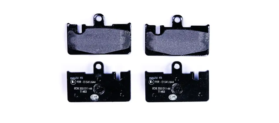 Тормозные колодки BHS (Behr hella service) 8DB355011661