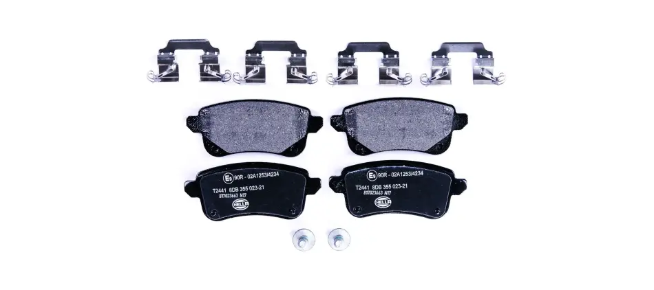 Тормозные колодки BHS (Behr hella service) 8DB 355 023-211