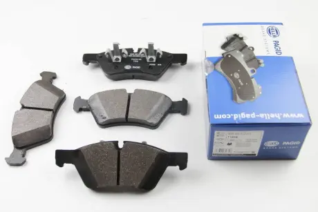 Передние тормозные колодки BHS (Behr hella service) 8DB 355 012-011