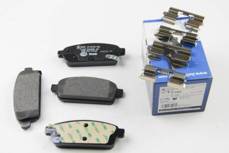 Колодки ручного (стоячого) гальма bhs (behr hella service) 8DB355015221