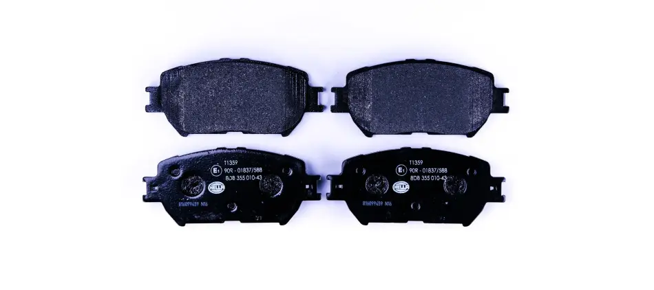 Передние тормозные колодки BHS (Behr hella service) 8DB 355 010-431